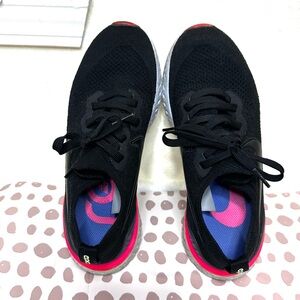Nike Black and Pink Women's Sneakers